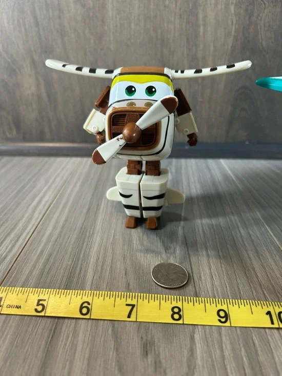 Super Wings Transforming Airplanes Lot of 4 Figures | Kids Toy Set - Picture 7 of 15